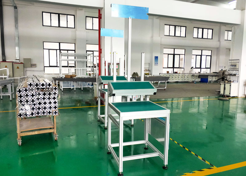 工業(yè)鋁型材工作臺定制，找設(shè)計注意的幾點